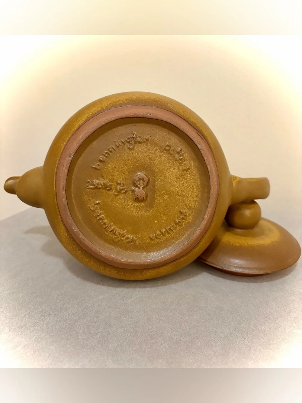 Bennington Potters Tavernware Stoneware Mustard Gold Teapot with Lid Vermont VTG